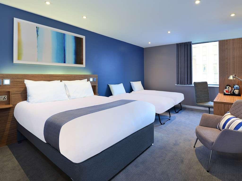 Travelodge London City Airport Londres Quarto foto