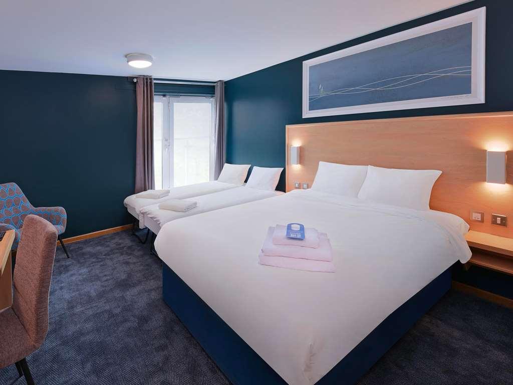 Travelodge London City Airport Londres Quarto foto