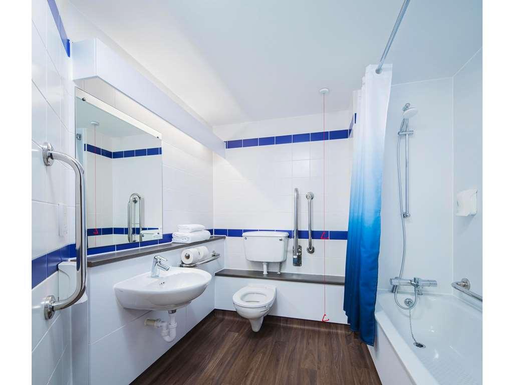 Travelodge London City Airport Londres Quarto foto