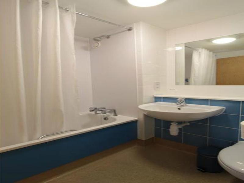 Travelodge London City Airport Londres Exterior foto