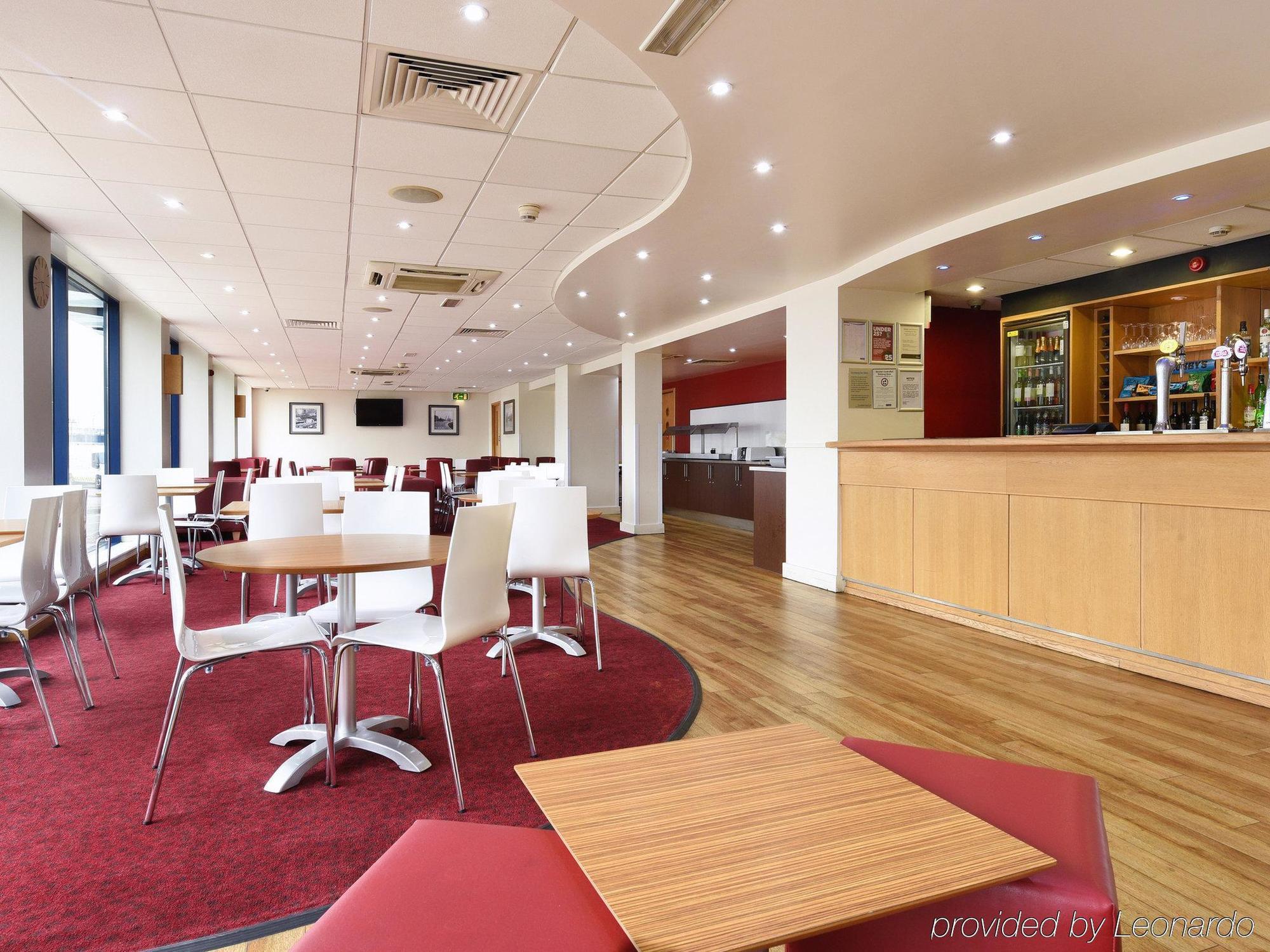 Travelodge London City Airport Londres Exterior foto