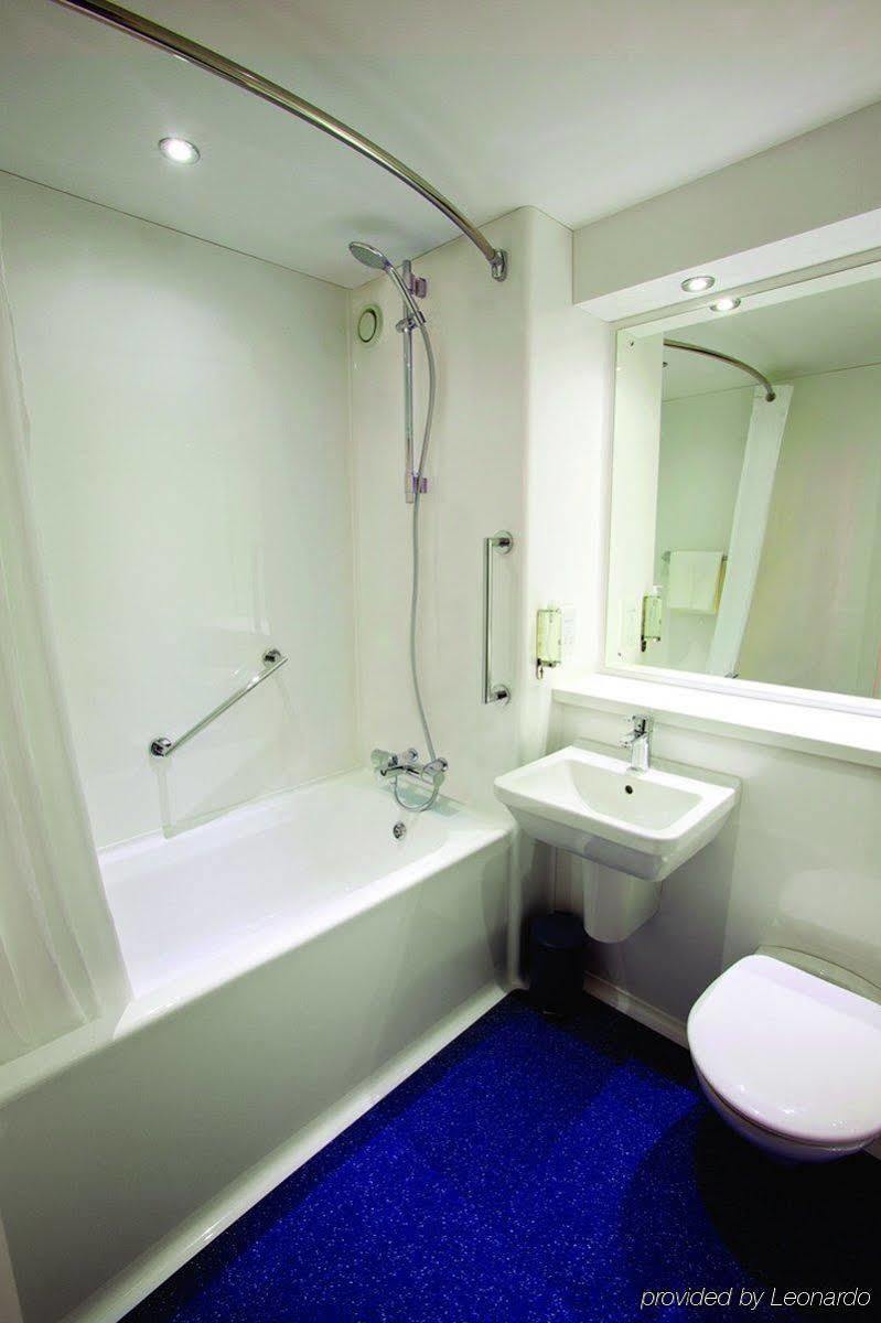 Travelodge London City Airport Londres Exterior foto